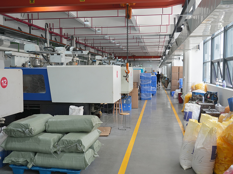 Plastic workshop