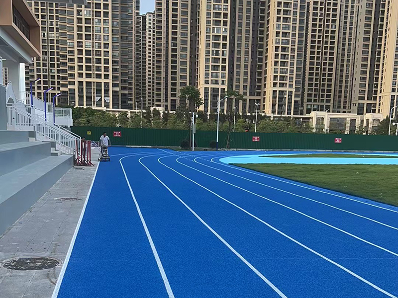 汕頭市金中南濱學校跑道2600㎡丙烯酸1500㎡
