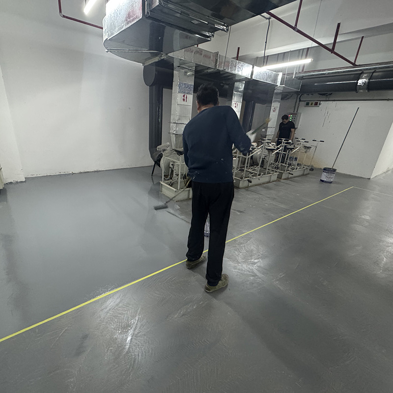 桂林航天工业学院行政办公楼地库5800平车位环氧平涂，通道环氧微珠