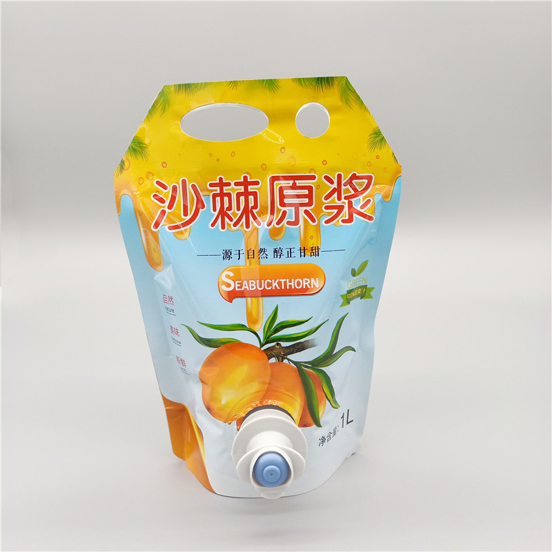 液体吸嘴袋VS传统包装——用户体验与成本