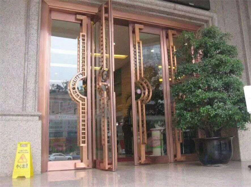 酒店玻璃铜门