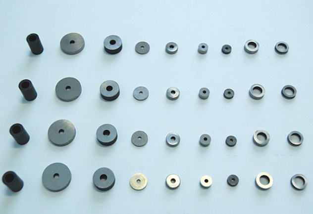 打孔钐钴磁钢生产